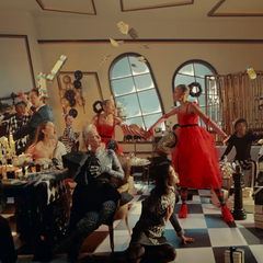 Sandalwood & Spiced Apricot Cologne