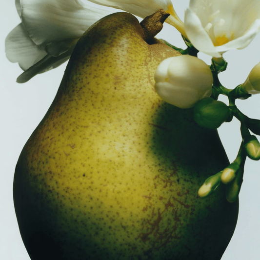 English Pear & Freesia Diffuser Oil Refill